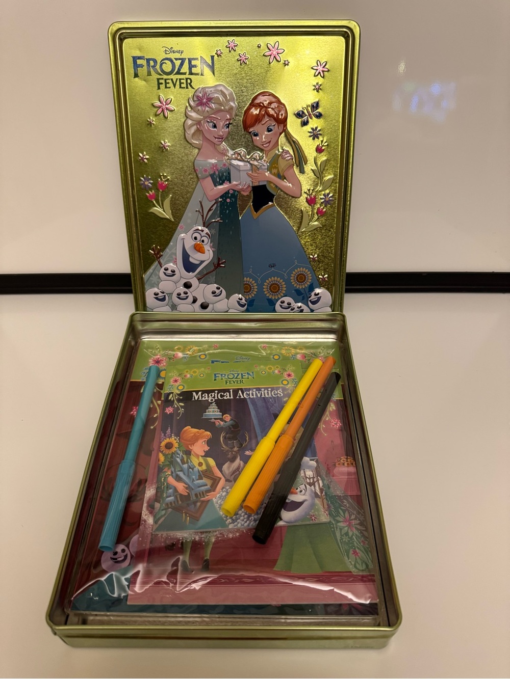 Disney Frozen Forever Activity Set Metal Tin, Set inside unopened
